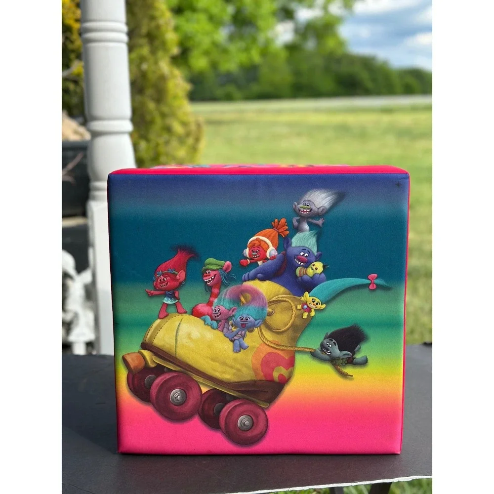 DreamWorks Trolls World Tour Rainbow Storage Ottoman Toy Box Cube Collapsible